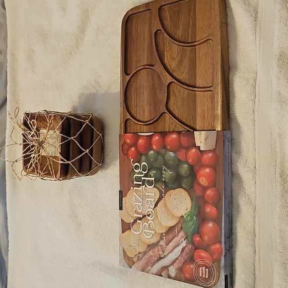 NWT Architec The Grazing Board 100% Acacia Wood 4 Piece Wooden Bowl Set - Picture 1 of 14